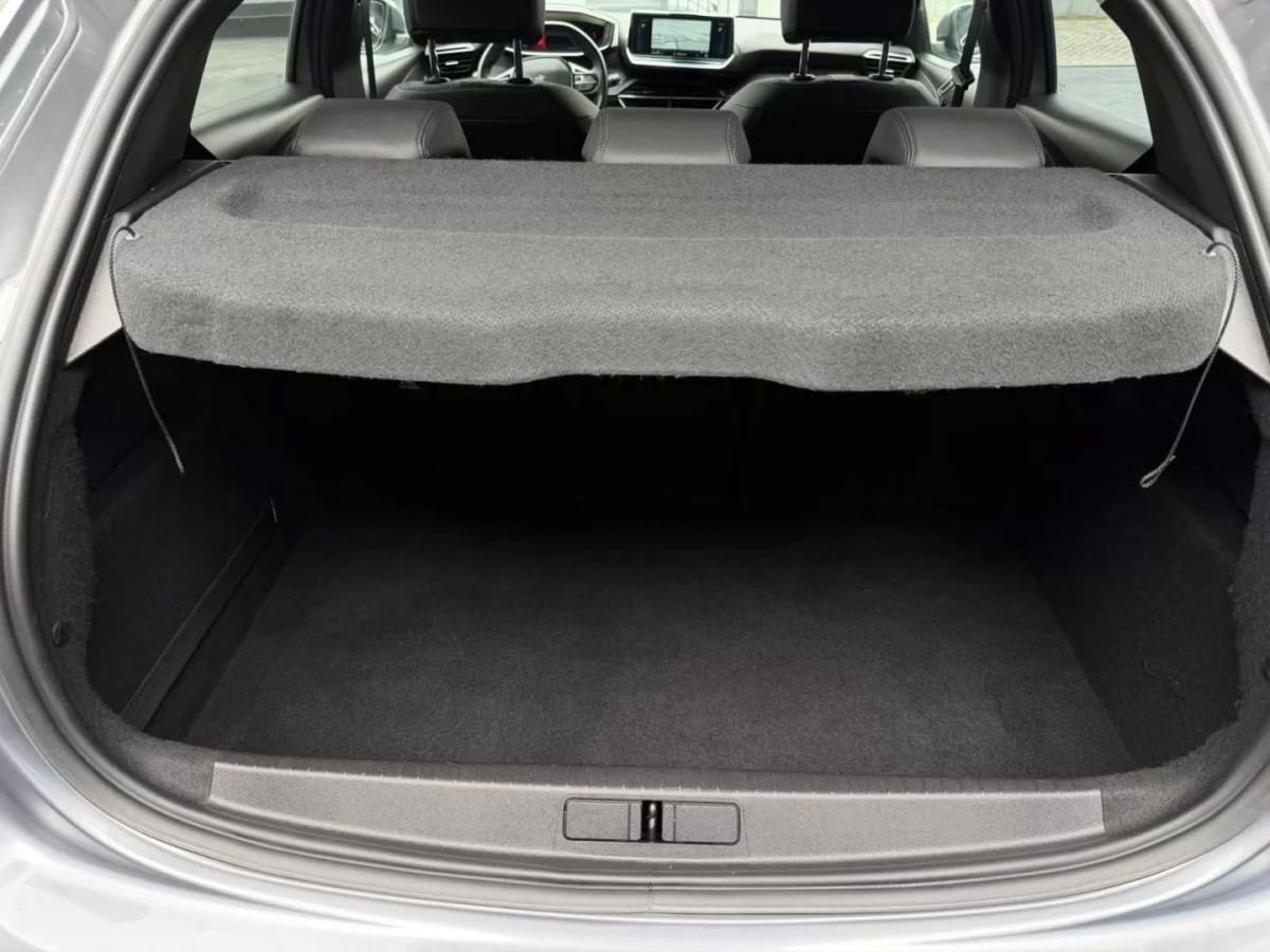 peugeot-208-2021-gasolina-1199cc
