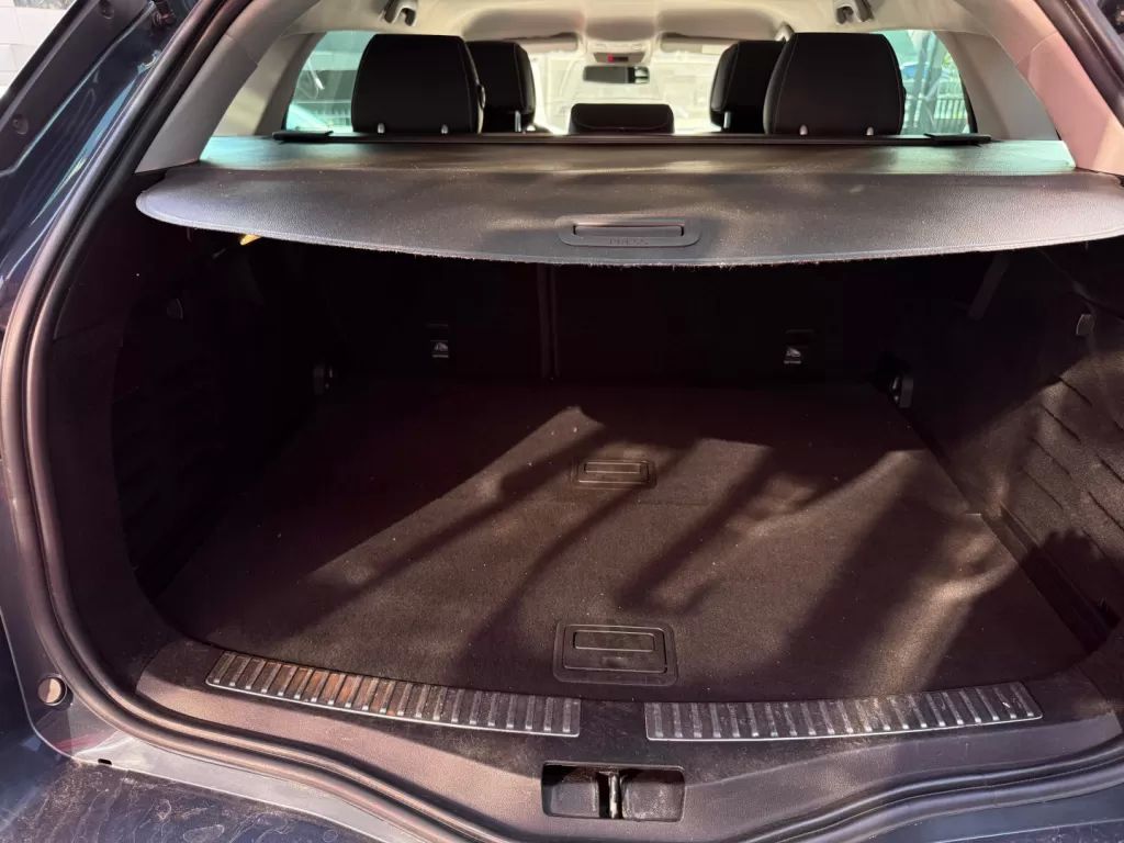 renault-megane-sport-tourer-2019-diesel-1461cc