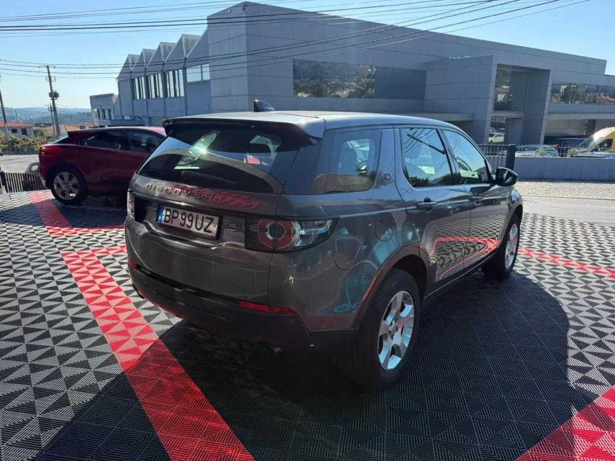 land-rover-discovery-sport-2018-diesel-1999cc