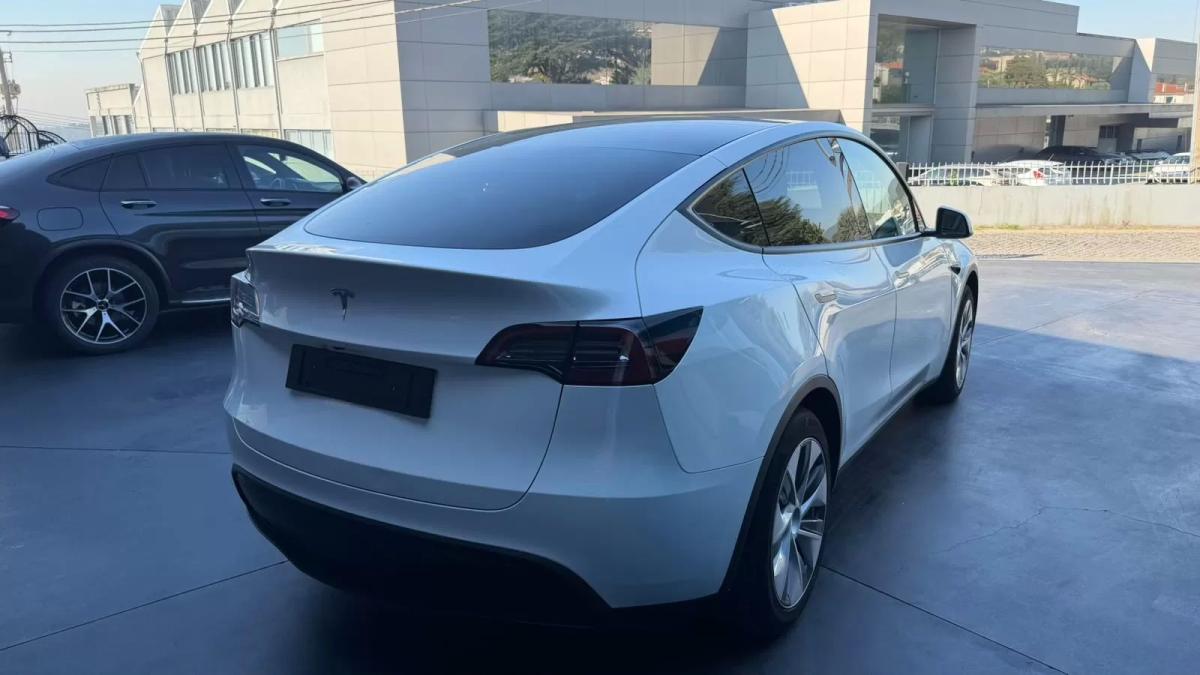tesla-model-y-2024-eletrico-0cc