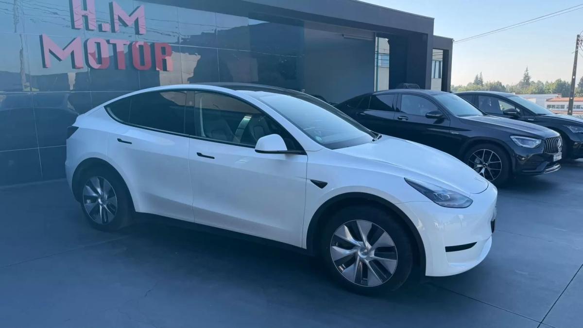 tesla-model-y-2024-eletrico-0cc