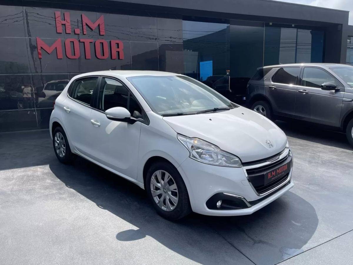 peugeot-208-2019-gasolina-1199cc