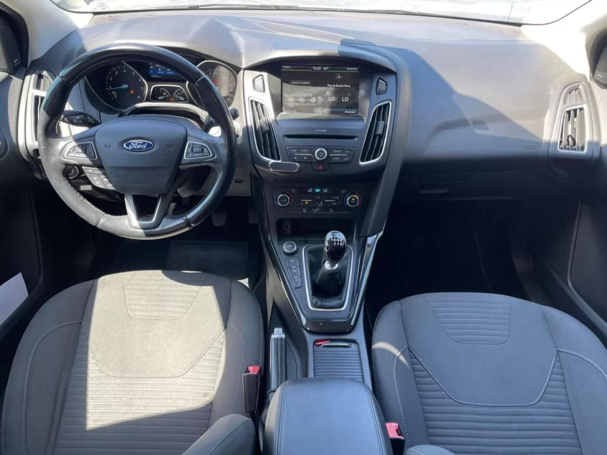 ford-focus-2015-gasolina-998cc