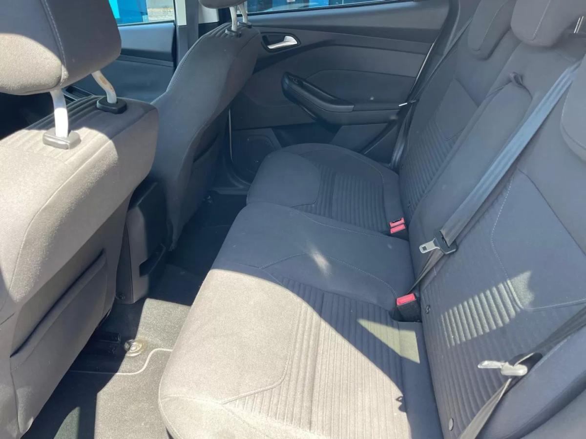 ford-focus-2015-gasolina-998cc