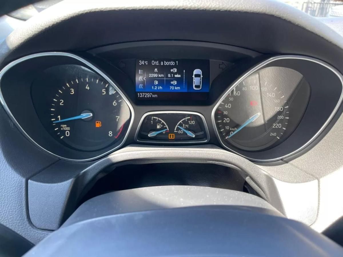 ford-focus-2015-gasolina-998cc