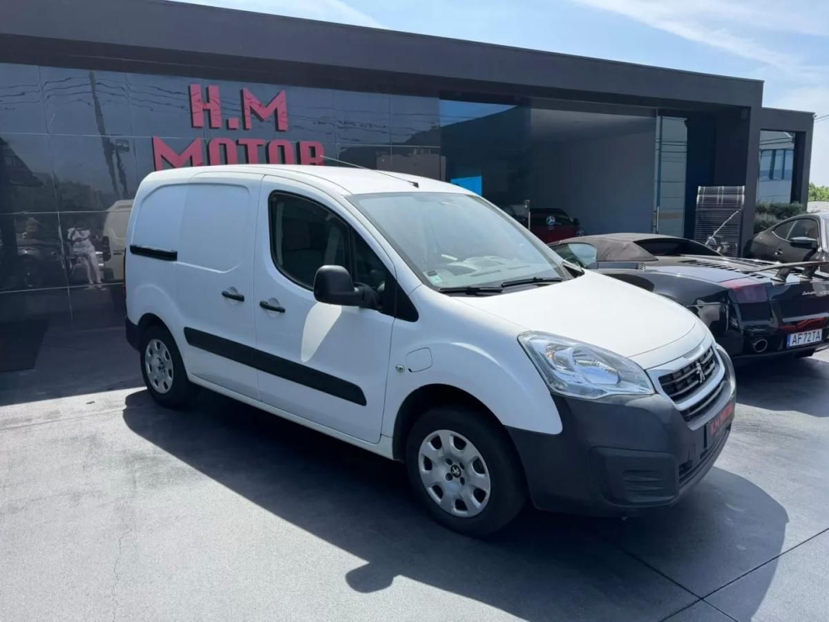 peugeot-partner-2017-eletrico-200cc