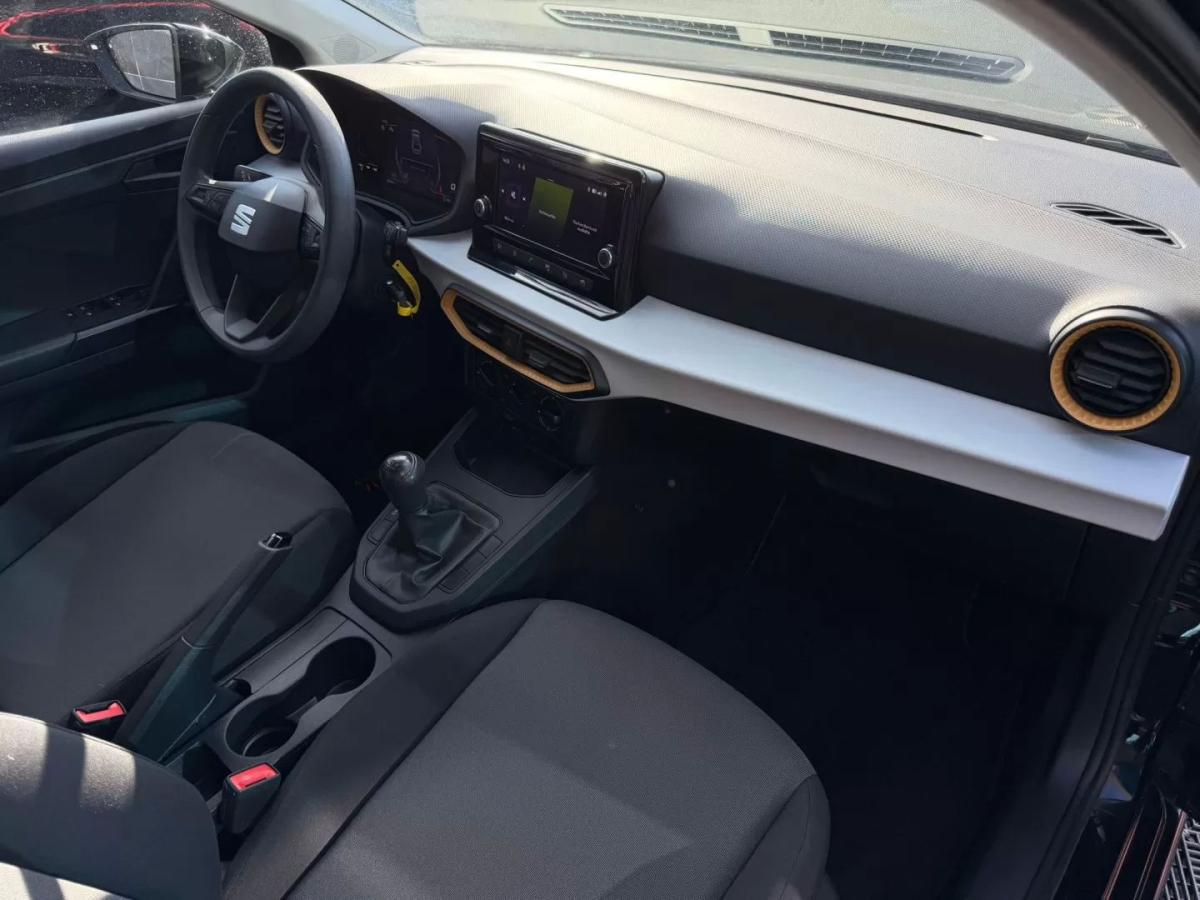 seat-ibiza-2023-gasolina-999cc