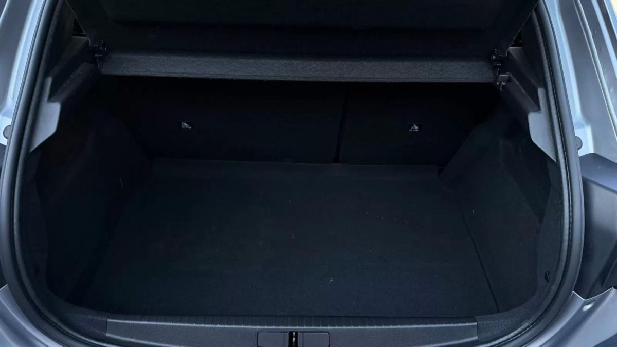 peugeot-208-2021-gasolina-1199cc