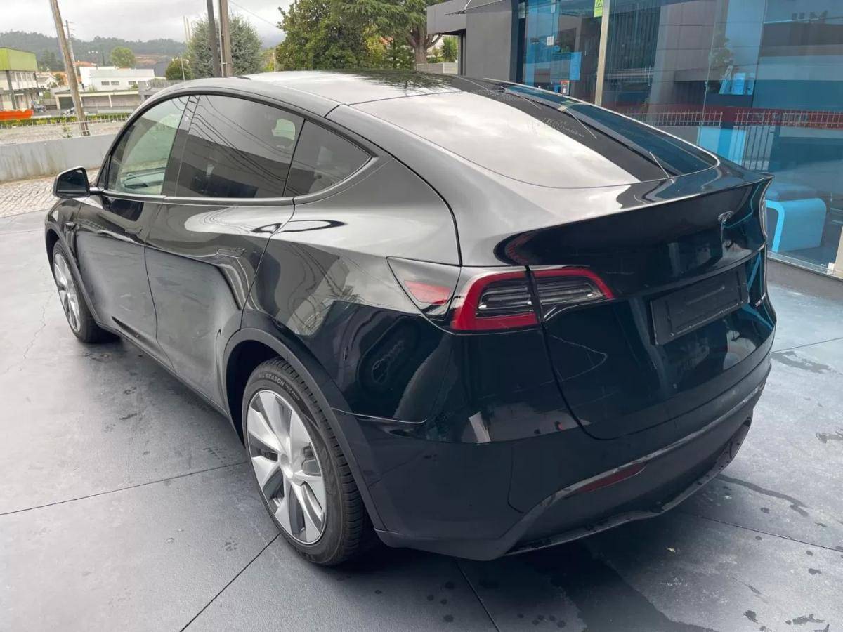 tesla-model-y-2022-eletrico-0cc