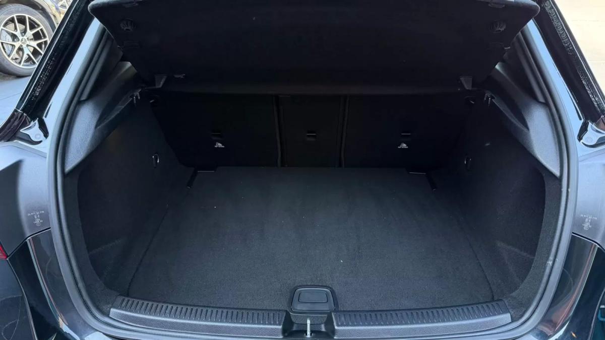 mercedes-benz-classe-a-2023-gasolina-1332cc