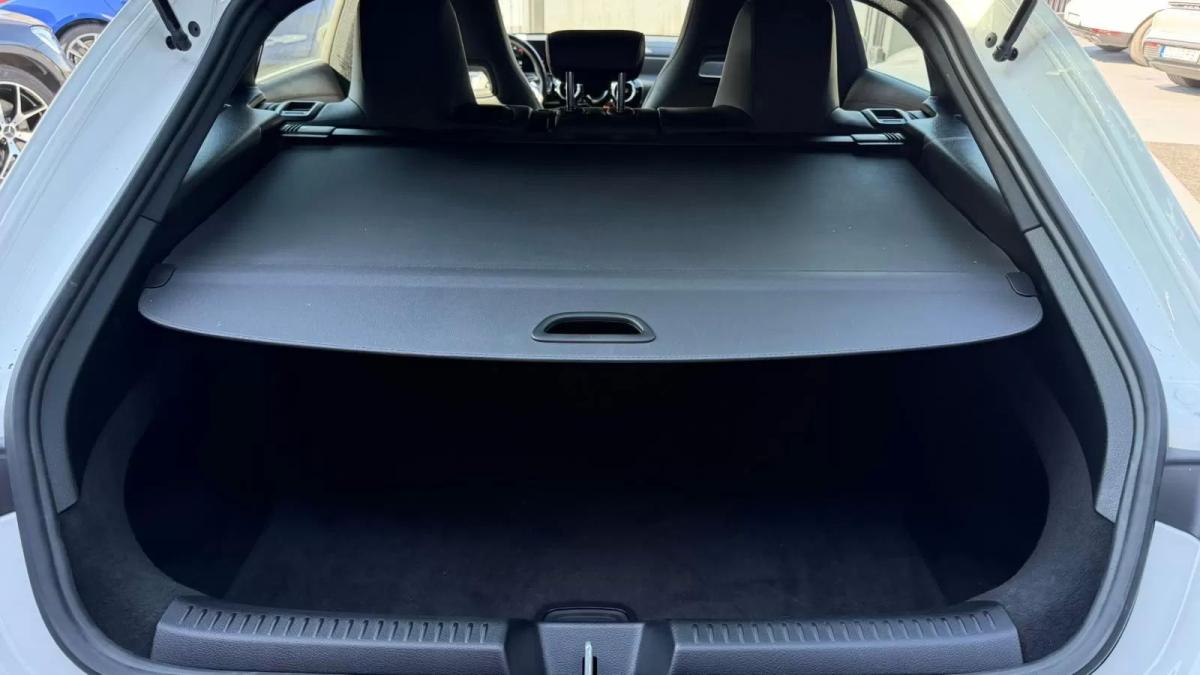 mercedes-benz-cla-2022-hibrido-1332cc