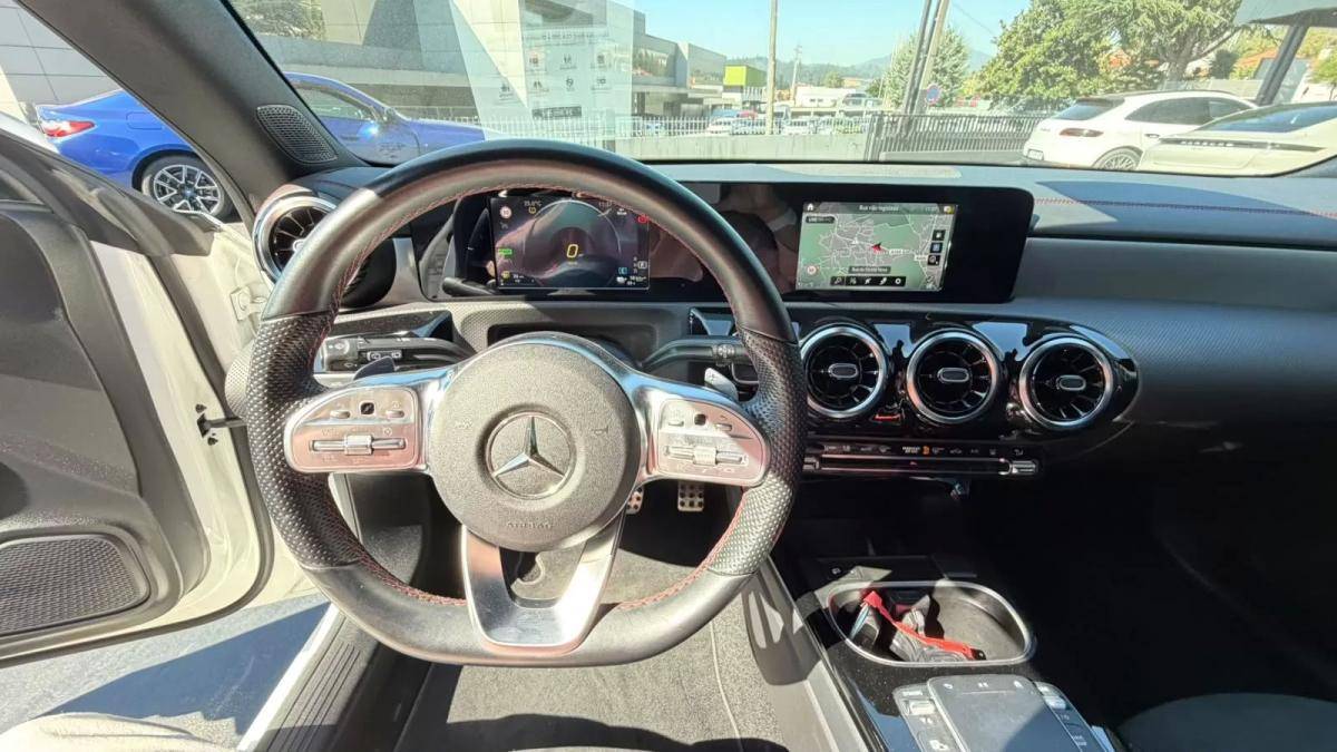 mercedes-benz-cla-2022-hibrido-1332cc