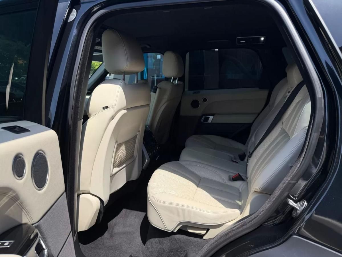 land-rover-range-rover-sport-2015-diesel-2993cc