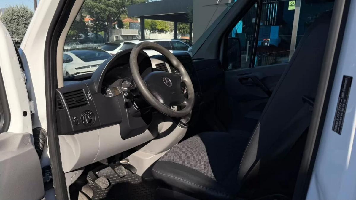 mercedes-benz-sprinter-2015-diesel-2200cc