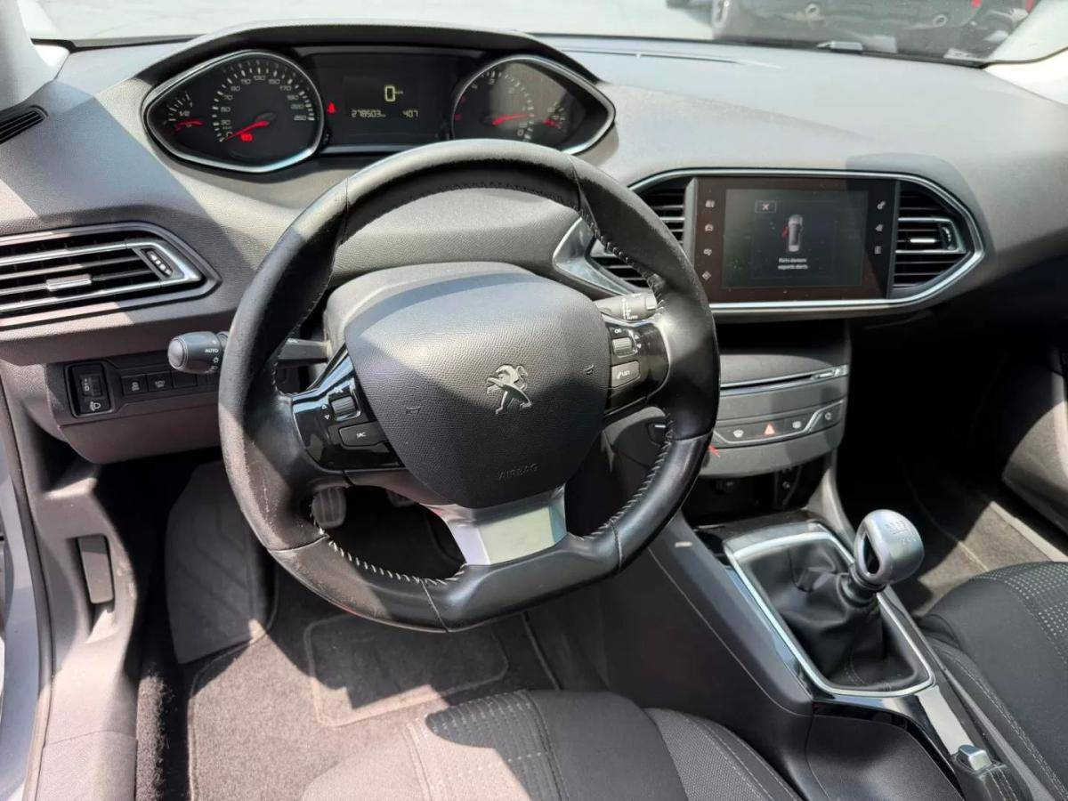 peugeot-308-sw-2015-diesel-1560cc