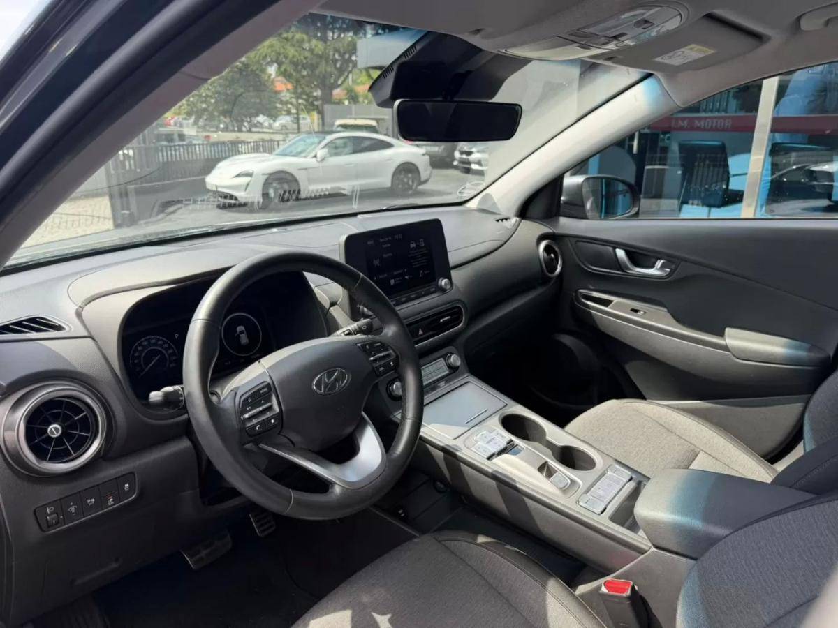 hyundai-kauai-2023-eletrico-200cc