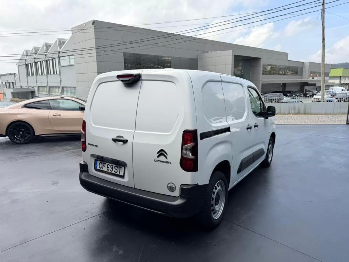 citroen-berlingo-2021-diesel-1500cc