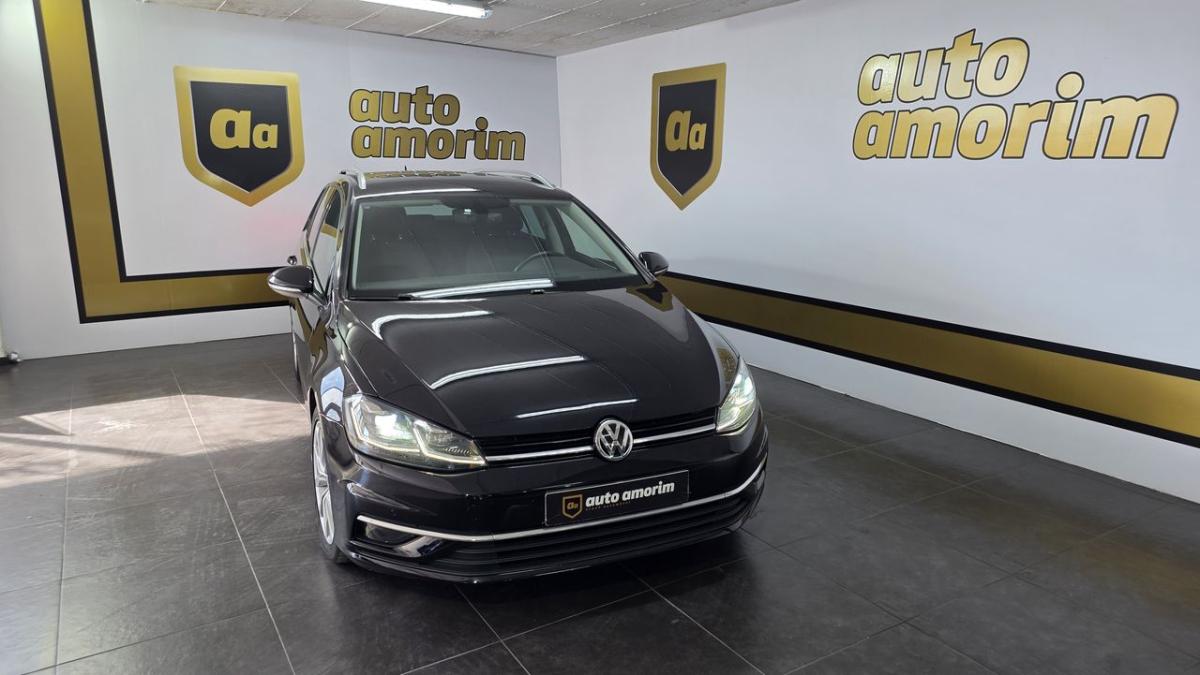 volkswagen-golf-variant-2018-diesel-1598cc