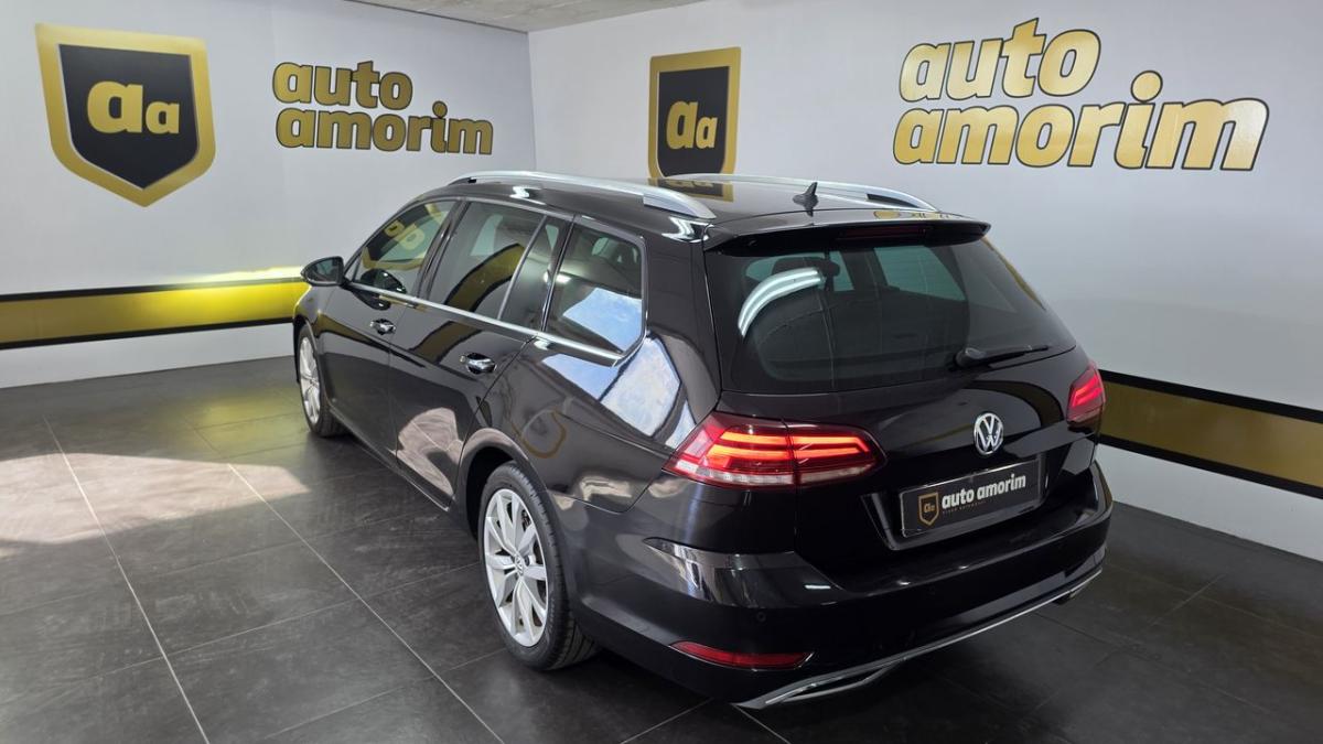 volkswagen-golf-variant-2018-diesel-1598cc
