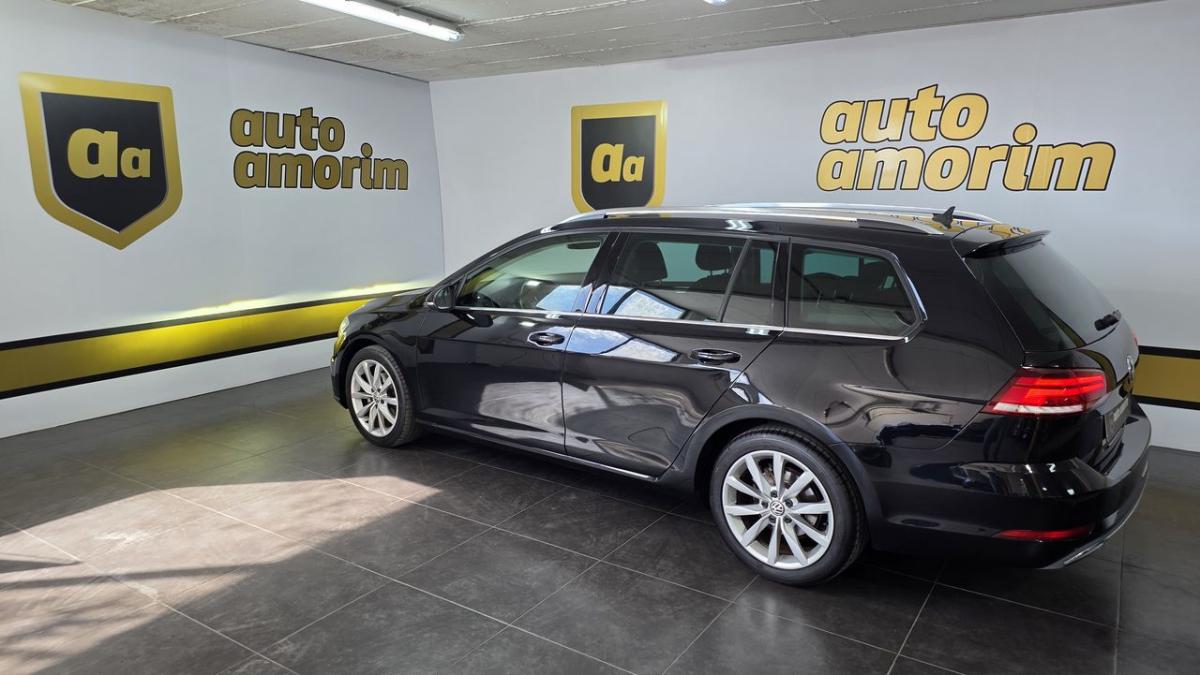 volkswagen-golf-variant-2018-diesel-1598cc