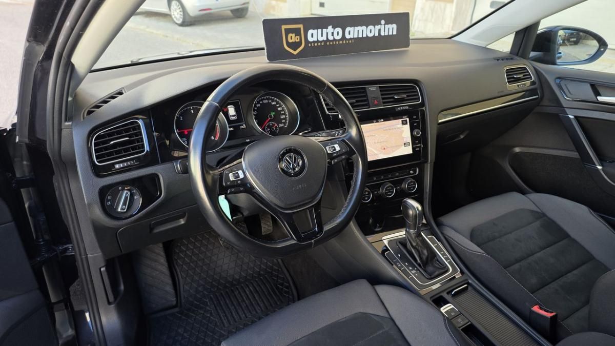volkswagen-golf-variant-2018-diesel-1598cc