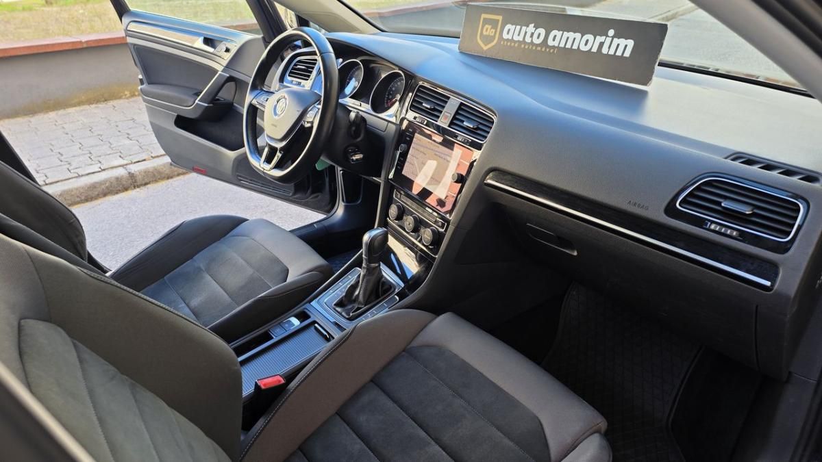 volkswagen-golf-variant-2018-diesel-1598cc