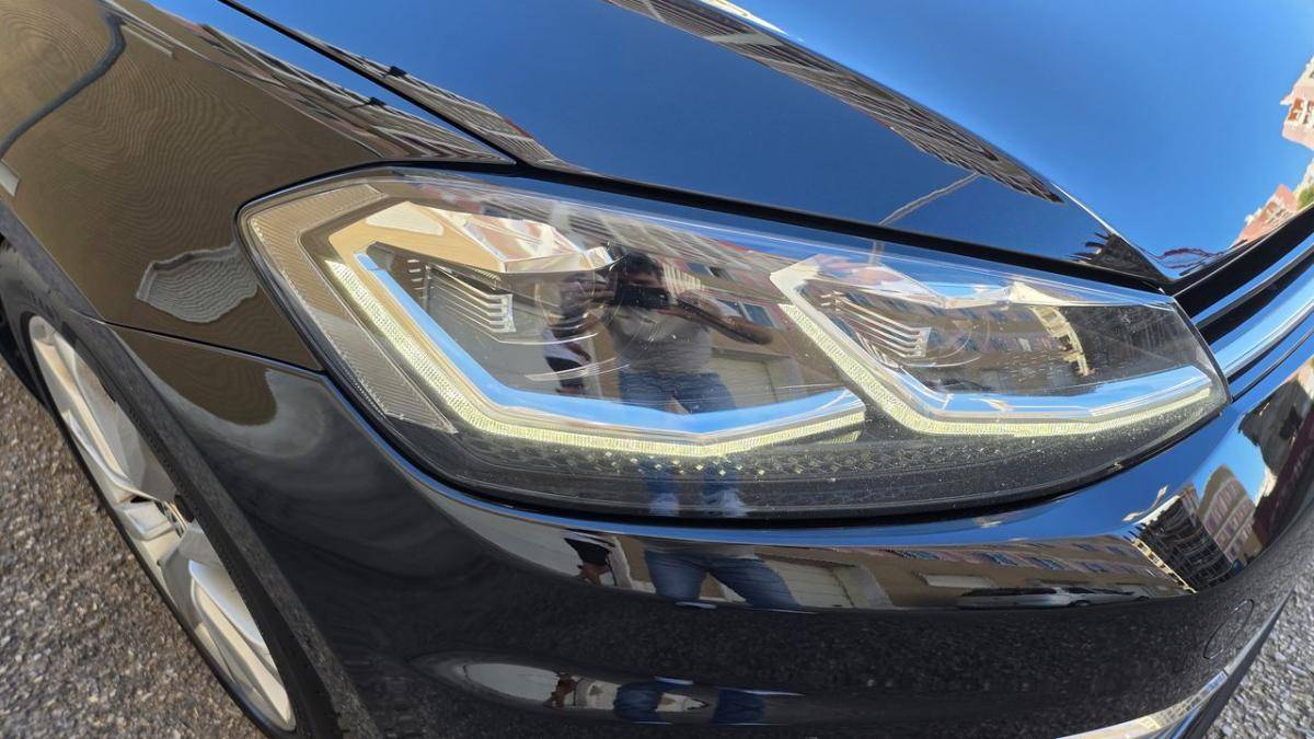 volkswagen-golf-variant-2018-diesel-1598cc