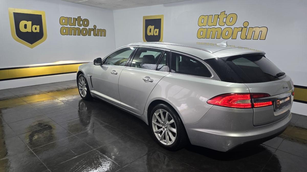 jaguar-xf-sportbrake-2013-diesel-2179cc