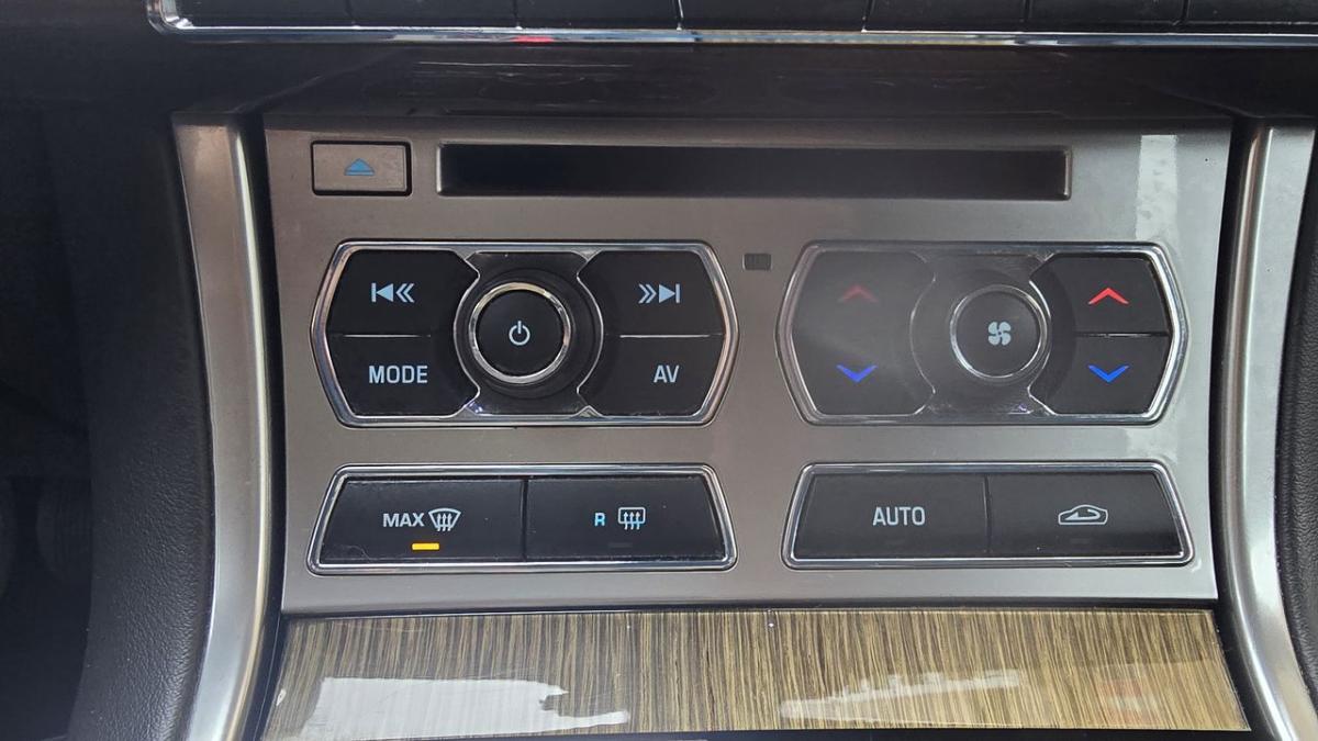 jaguar-xf-sportbrake-2013-diesel-2179cc