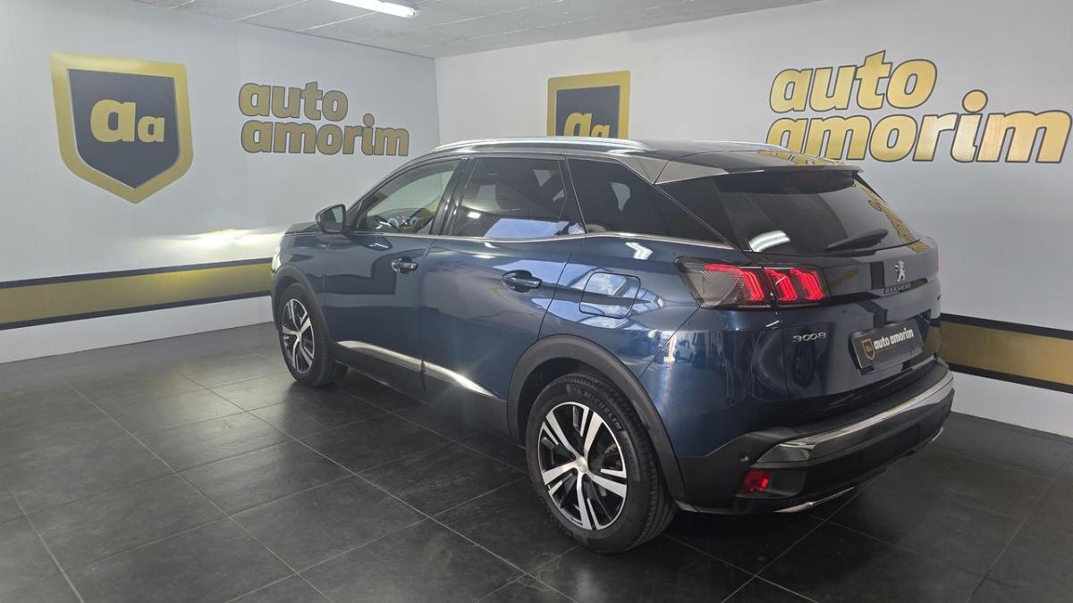 peugeot-3008-2022-hibrido-a-gasolina-1598cc