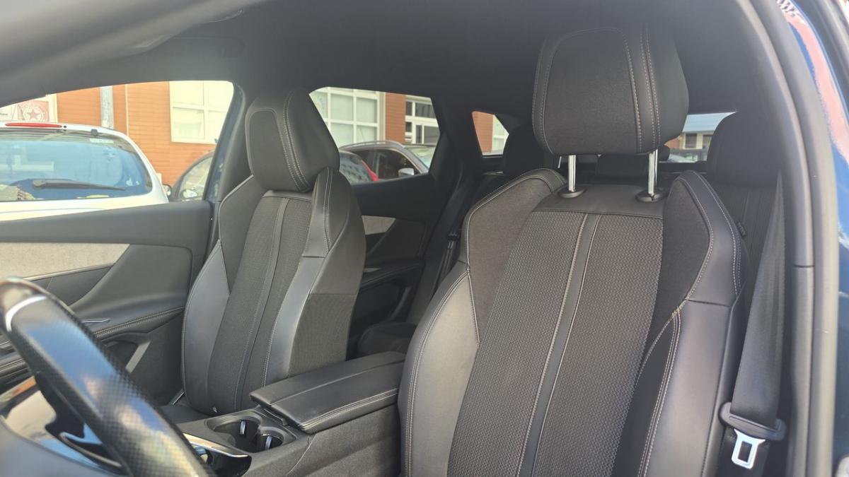 peugeot-3008-2022-hibrido-a-gasolina-1598cc