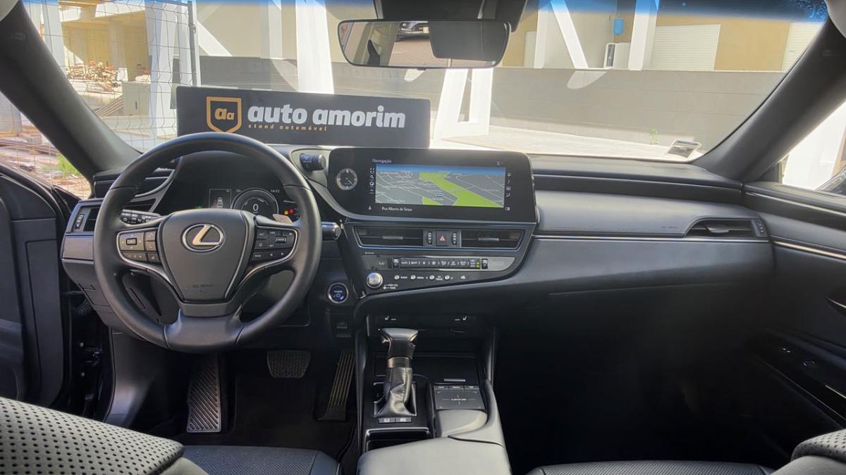 lexus-es-2022-hibrido-a-gasolina-2487cc