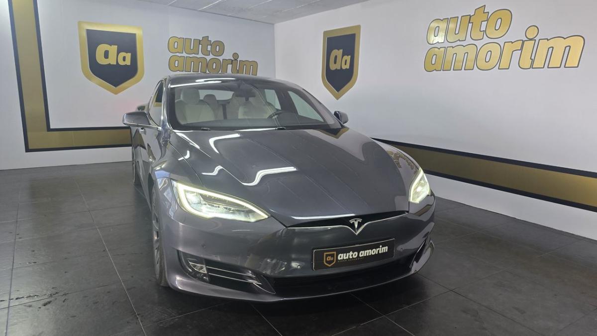 tesla-model-s-2020-eletrico-0cc