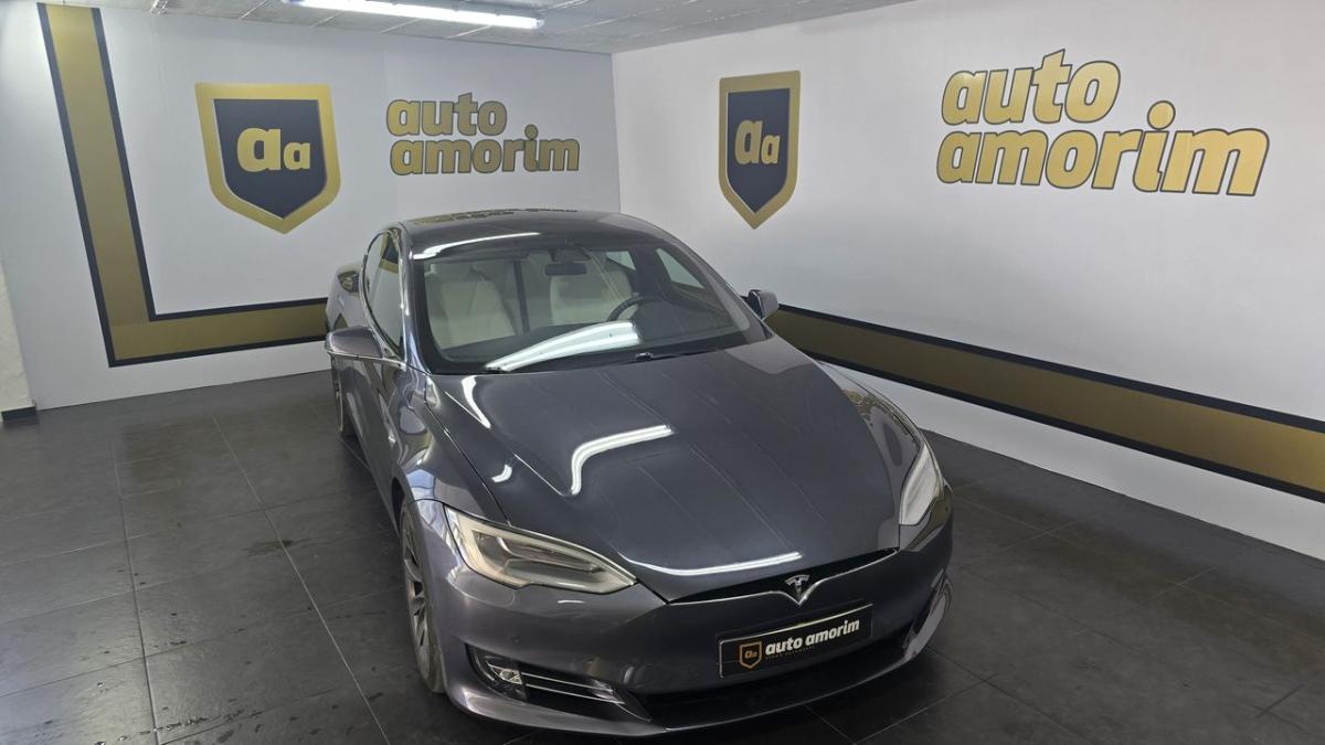 tesla-model-s-2020-eletrico-0cc