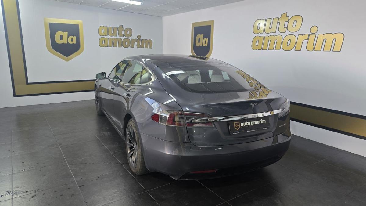 tesla-model-s-2020-eletrico-0cc