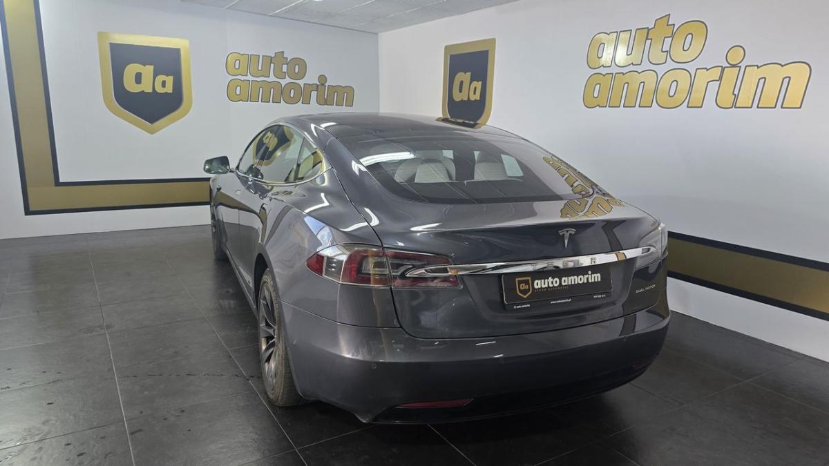 tesla-model-s-2020-eletrico-0cc