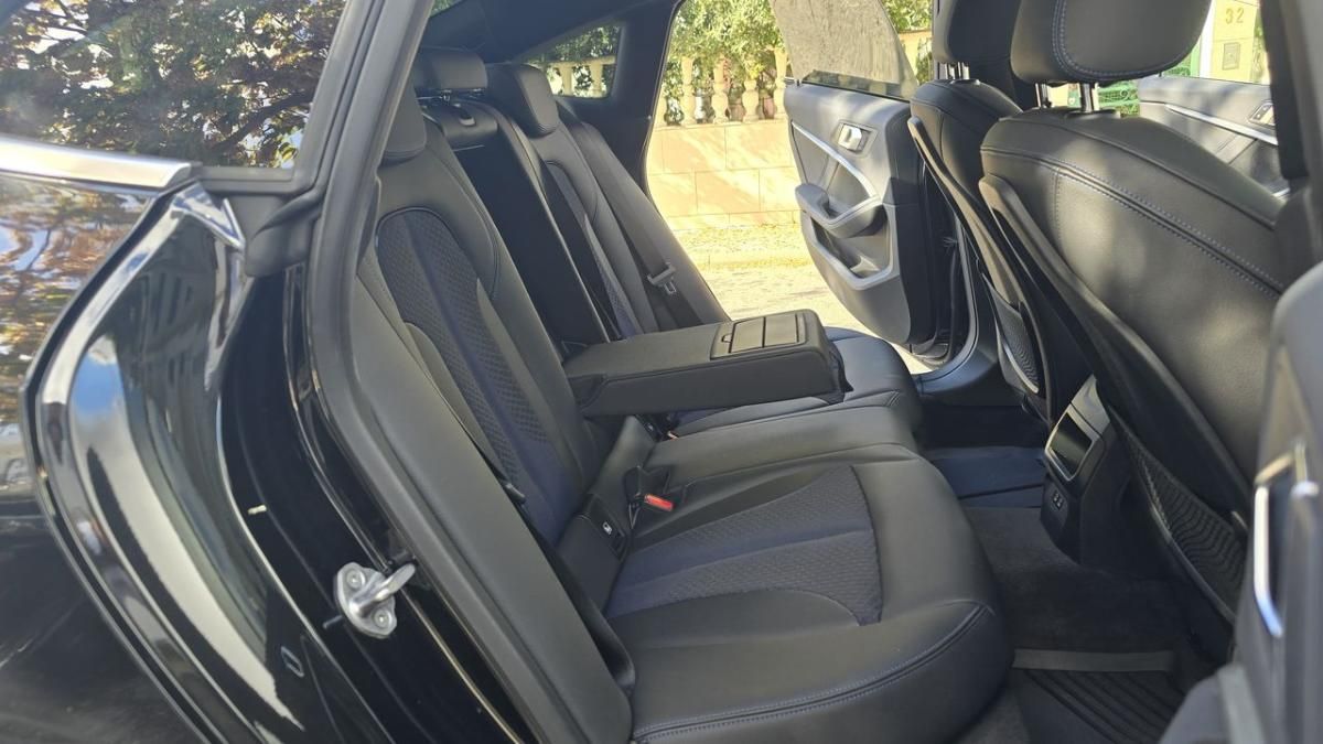 bmw-serie-2-2021-diesel-1496cc
