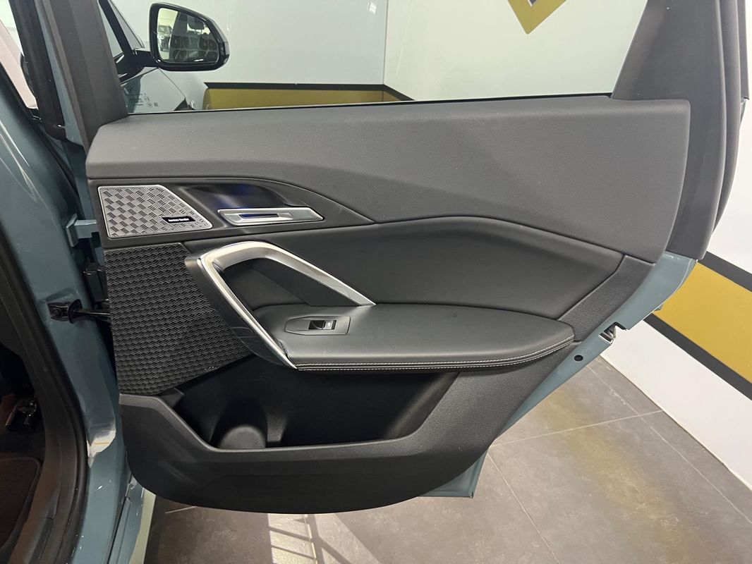 bmw-x1-2024-hibrido-a-gasolina-1499cc