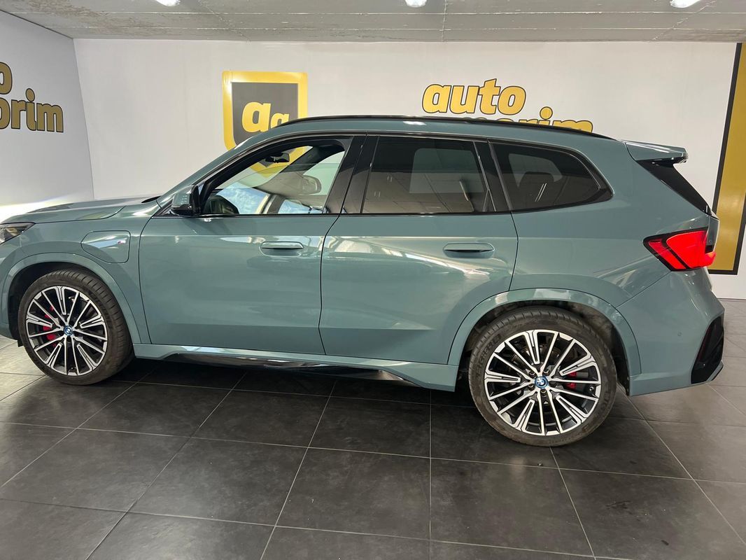 bmw-x1-2024-hibrido-a-gasolina-1499cc