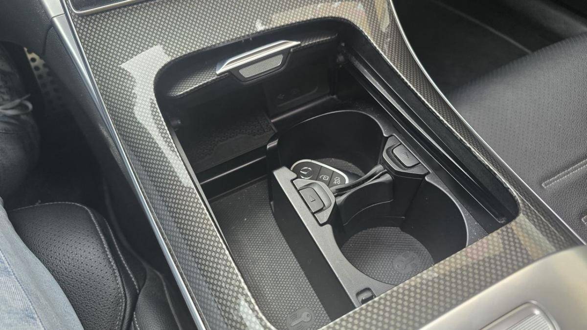 mercedes-benz-classe-c-2022-hibrido-a-gasolina-1999cc