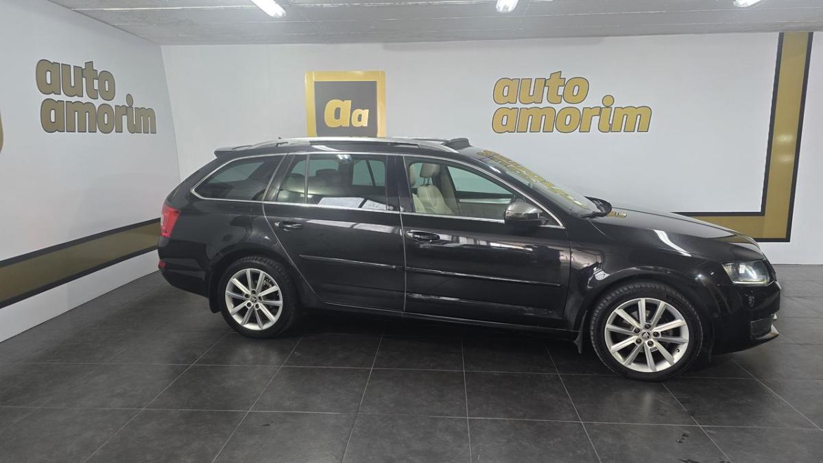 skoda-octavia-break-2015-diesel-1598cc