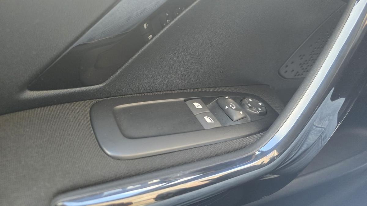 peugeot-208-2019-diesel-1499cc