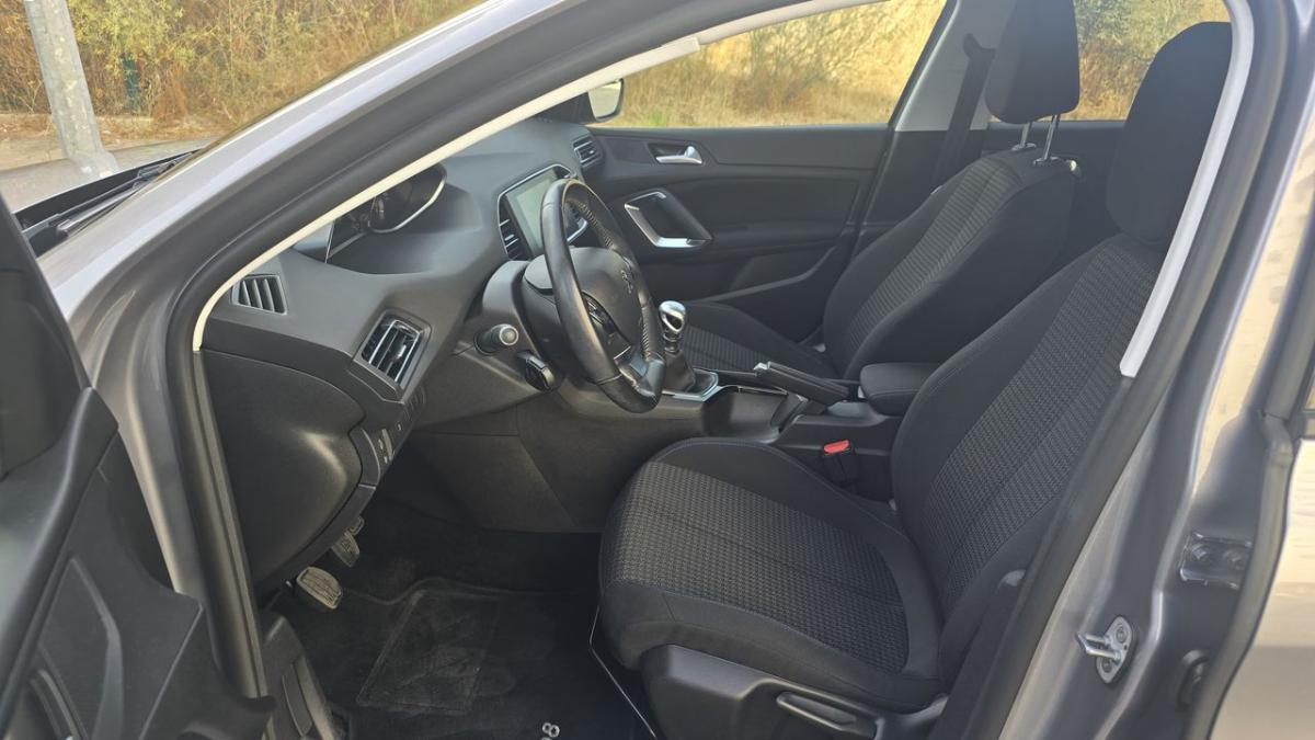 peugeot-308-2019-diesel-1499cc