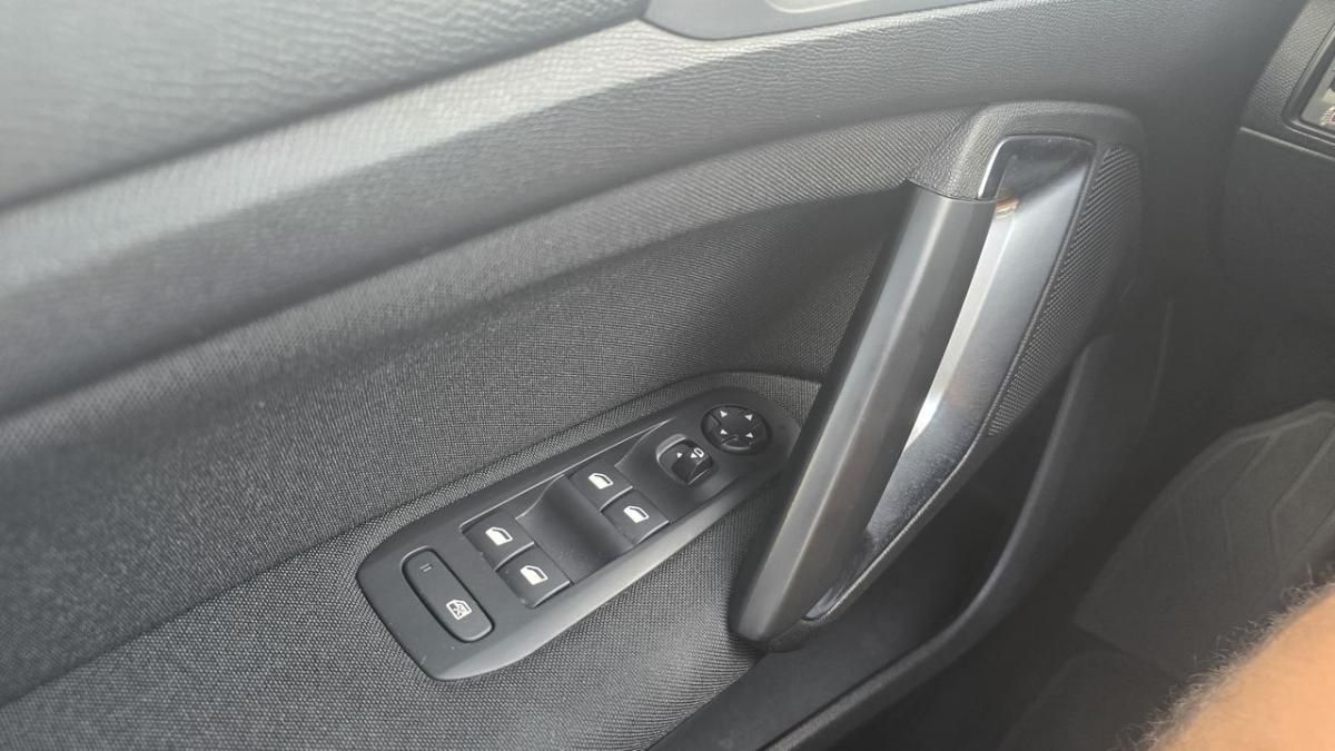 peugeot-308-2019-diesel-1499cc