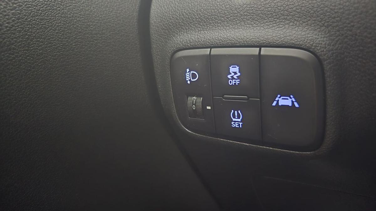 hyundai-i10-2021-gasolina-998cc