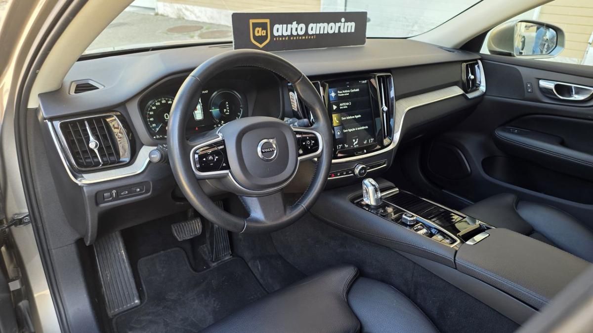 volvo-v60-2019-hibrido-a-gasolina-1969cc