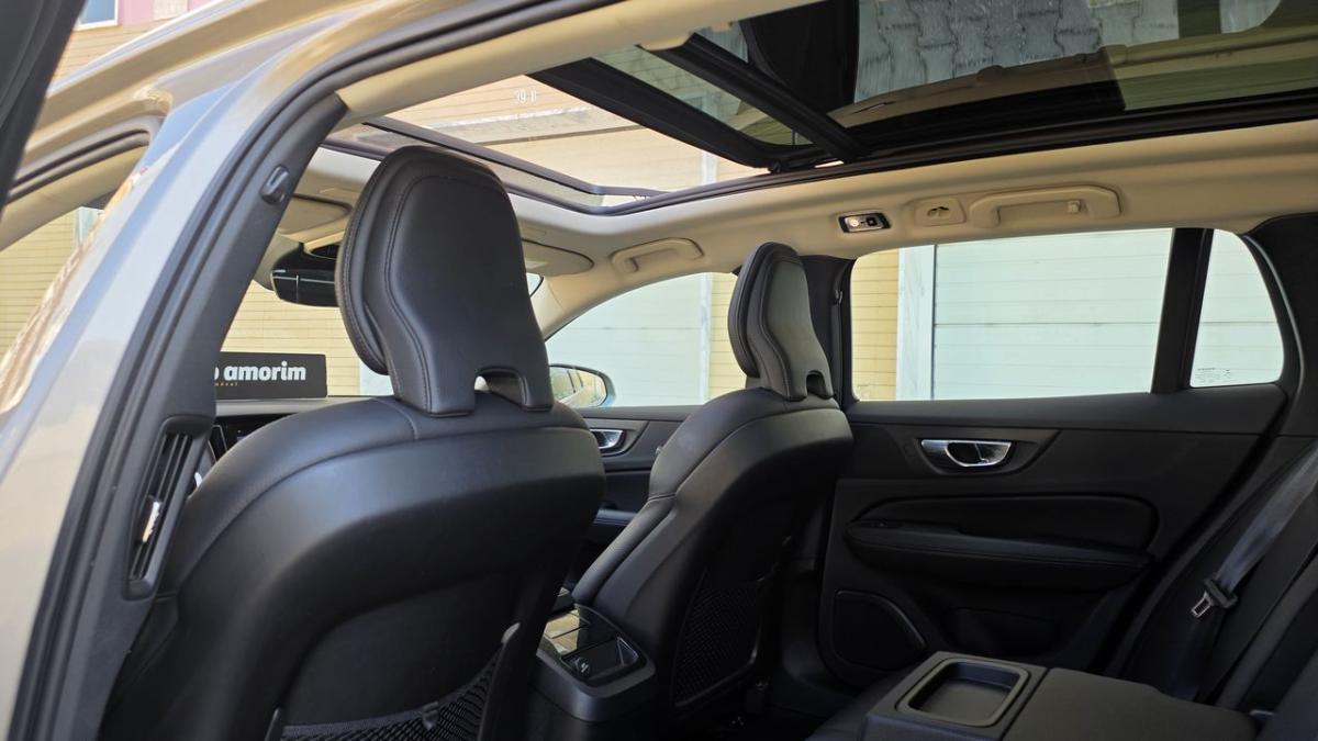 volvo-v60-2019-hibrido-a-gasolina-1969cc