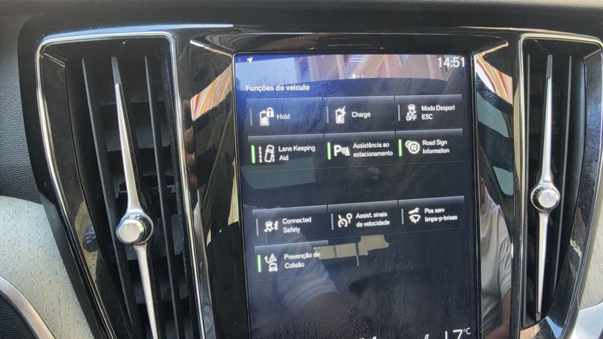 volvo-v60-2019-hibrido-a-gasolina-1969cc