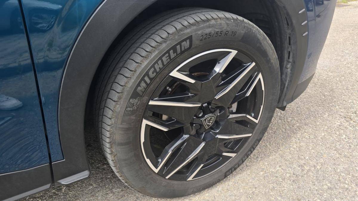peugeot-3008-2025-gasolina-1199cc