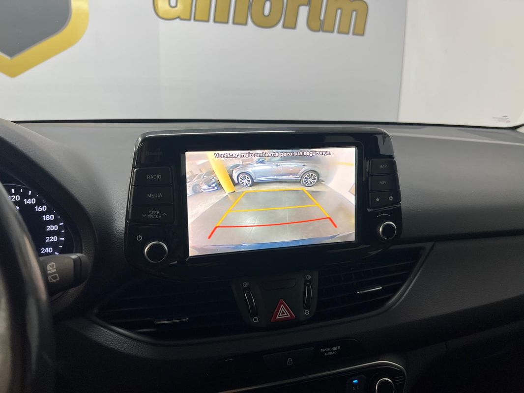 hyundai-i30-2018-gasolina-998cc